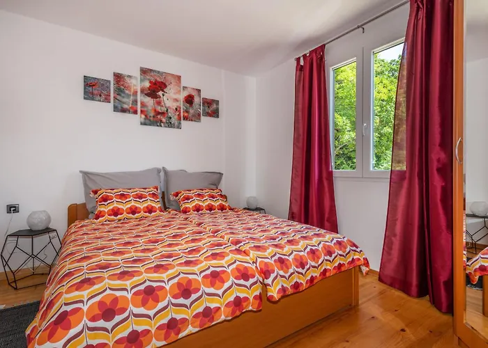 Mini Villa, A Romantic, New And Compact House With Pool * Ripenda Kras